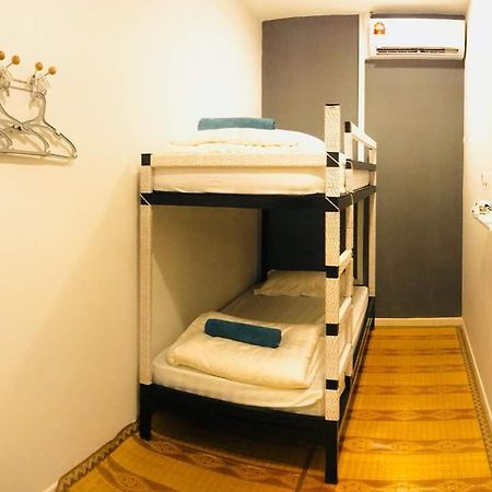 Yellow Duckling Homestay センポルナ エクステリア 写真